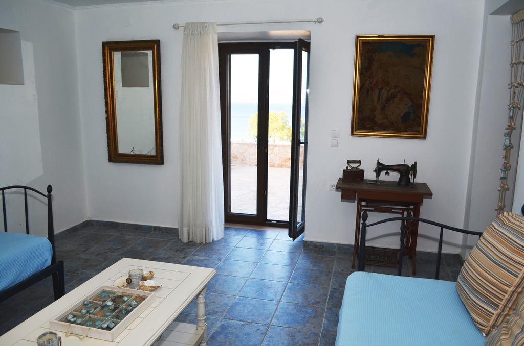 האלקי Villa Romanza Beach Villa חדר תמונה